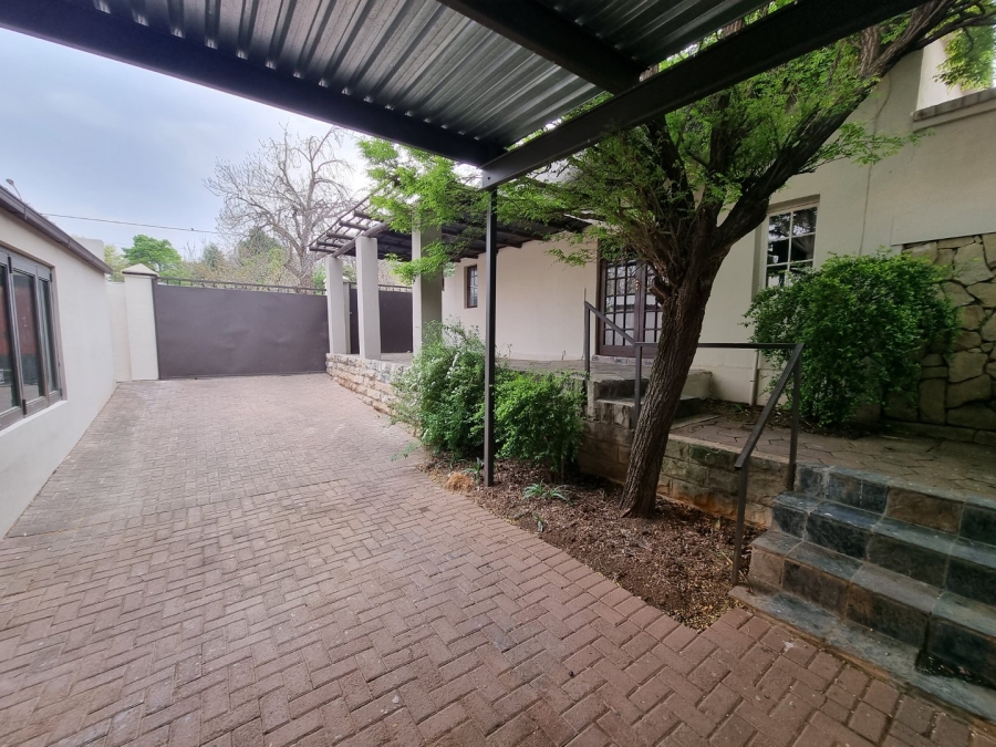 5 Bedroom Property for Sale in Eureka Free State